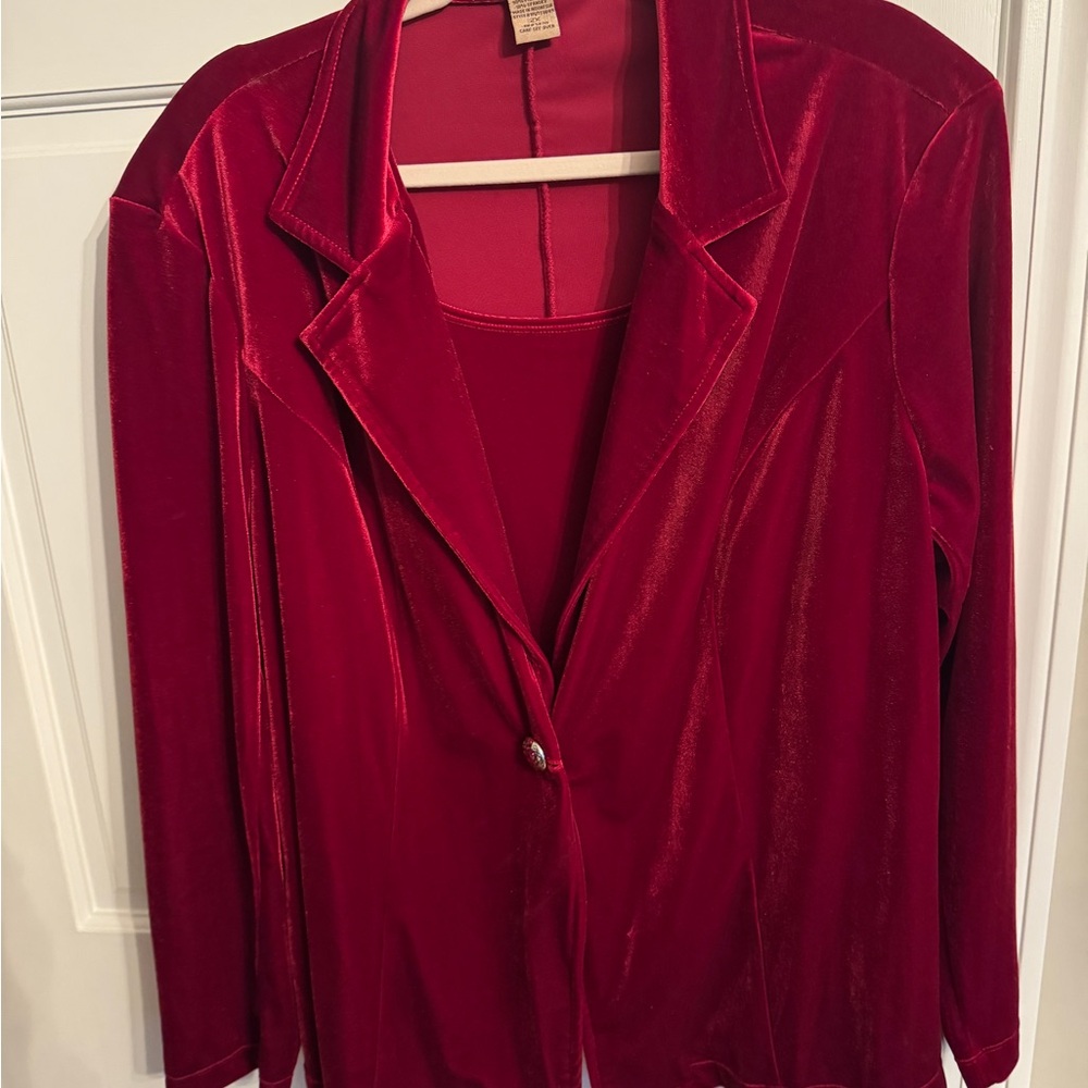 Notations Red Blazer with Soft Velvet-Like Fabric